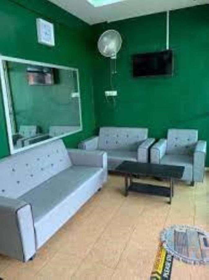 Oyo 90361 Motel Inapan Mahsuri Jitra Extérieur photo